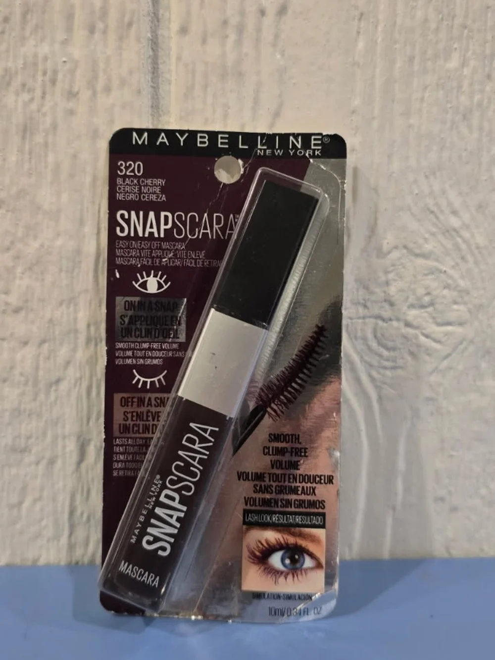 Maybelline Snapscara Mascara in Black Cherry (320)
